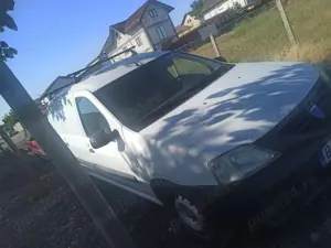 Vand Dacia Logan Van 1.5 DCi 2008  - imagine 2 Vand Dacia Logan Van 1.5 DCi 2008  - imagine 2