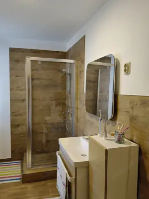 Casa de locuit 5(cinci ) camere la cheie-Radila -Valea Calugareasca - imagine 14