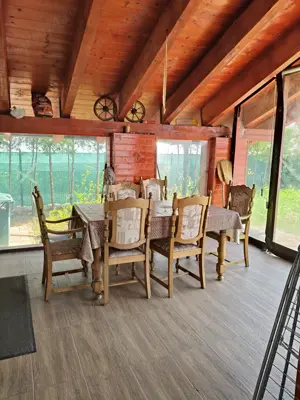 Casa de locuit 5(cinci ) camere la cheie-Radila -Valea Calugareasca - imagine 16