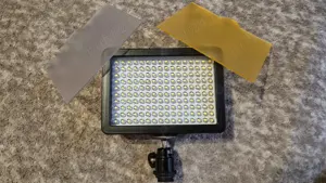 Lampă led pentru camere video - imagine 3