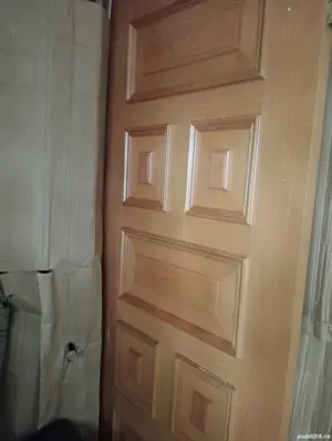 ușă blindată îmbrăcată în lemn  - imagine 2