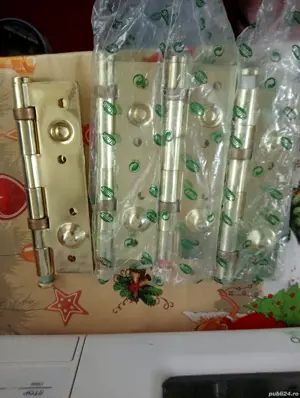 ușă blindată îmbrăcată în lemn  - imagine 3