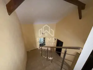 Casă cu 6 camere și grădină generoasă de vânzare în Benic - imagine 11