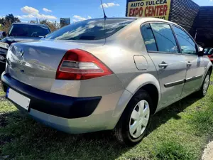 1.6 benzina 16v 110cp - imagine 8