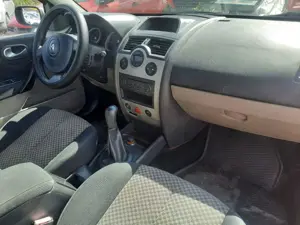 1.6 benzina 16v 110cp - imagine 4