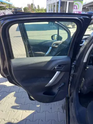 De vânzare citroen c3 2011  - imagine 9