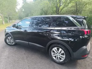 Peugeot 5008 BlueHDI 130cp S&S EAT 8 Active Business - imagine 3 Peugeot 5008 BlueHDI 130cp S&S EAT 8 Active Business - imagine 3