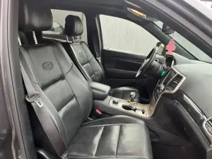 Jeep Grand Cherokee - imagine 3