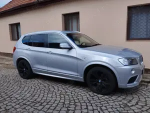 Vând BMW  X3 F25 an 2011