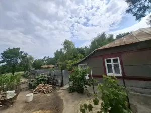 Casa de vânzare Maxineni Braila strada principala nr. 36 - imagine 2