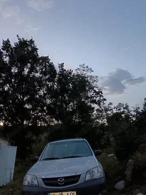 Vind, dezmembrez Mazda  - imagine 3