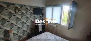 Ap 3 c, Sd, et 4-4, 60 mp, Podu Roș, bloc din 1968 - imagine 3