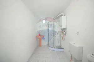 De vânzare casă cu 3 camere și teren 3205 mp în Sânnicolau Român - imagine 9