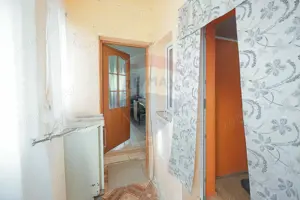 De vânzare casă cu 3 camere și teren 3205 mp în Sânnicolau Român - imagine 11