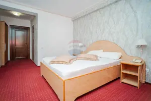 Oportunitate: Hotel cu 24 Camere de Vânzare - Centru Bârlad - imagine 12