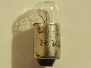 Bec mic cu filament 12 Volti 2 Watti tip SE 7425 - imagine 5