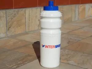 Bidon apa Intersport 1L nou nefolosit