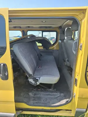 Renault trafic 2.0 litri an2008, 8+1 locuri - imagine 7