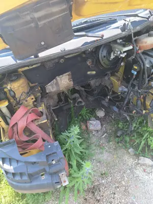 Renault trafic 2.0 litri an2008, 8+1 locuri - imagine 4