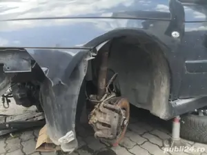 Vand ieftin piese de pe un C5 accidentat . Preturi simbolice .  - imagine 2