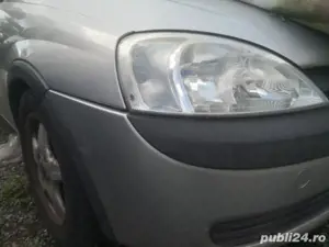 Vand foarte ieftin piese de pe o Corsa cu motorul defect. Prețurile sunt simbolice