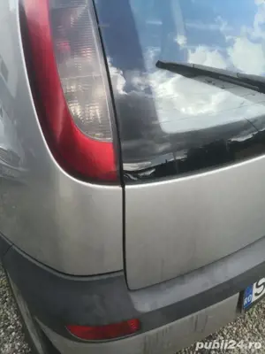 Vand foarte ieftin piese de pe o Corsa cu motorul defect. Prețurile sunt simbolice - imagine 2