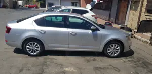 Skoda Octavia 3    2.0 TDI DSG euro 6