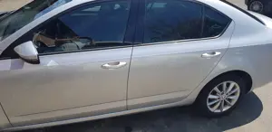 Skoda Octavia 3    2.0 TDI DSG euro 6 - imagine 5