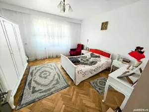 Casă de vânzare în Hunedoara, zona Chizid, 4 camere, 2 băi, renovata. 125000   - imagine 4
