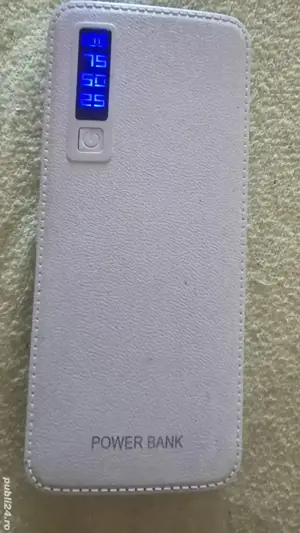 Baterie exterioara 20000 miliamperi 50 roni Incarcator cu dubla incarcare si cablu 30 roni