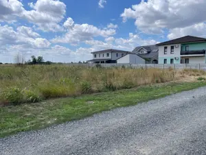 Chișoda – Teren ideal pentru casă P+1E+M - imagine 2