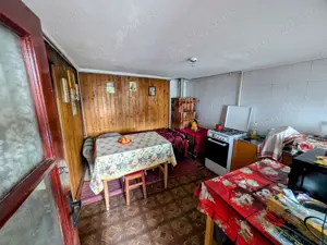 Casă cu teren generos de vânzare în Comarnic, Prahova   aproape de DN1 - imagine 3