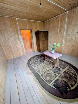 Casă cu teren generos de vânzare în Comarnic, Prahova   aproape de DN1 - imagine 9