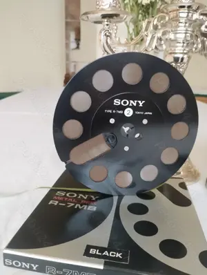 SONY  R-7MB role magnetofon