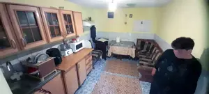 Casă cu 6 camere și 600 mp teren în comuna Ivești - imagine 4