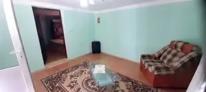 Casă cu 6 camere și 600 mp teren în comuna Ivești - imagine 5