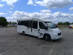 Autorulotă Camper Hobby Premium 70 GE   2014 Stare ca nouă 25.938 km