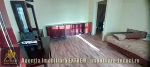 Apartament 3 camere, 75mp, etaj 4, foarte spațios, zona Cina din Tecuci