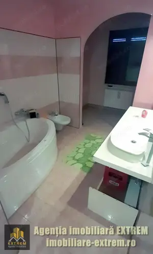 Apartament cu 3 camere, 82 mp, vis-a-vis Penny Ghe. Petrașcu Tecuci - imagine 10