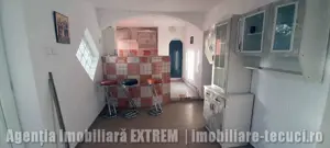 Casa de cărămidă cu 6 camere în Tecuci, 300mp teren în zona podului Bălcescu - imagine 9