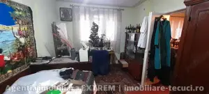 Casă de cărămidă cu 7 camere și 500 mp teren, în Mun Tecuci - imagine 5