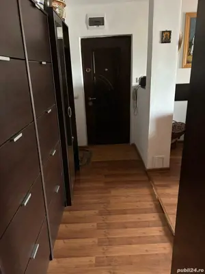 Apartament 2 camere, decomandat, mobilat, balcon închis, parcare, str. Călimani, Bistrița - imagine 3 Apartament 2 camere, decomandat, mobilat, balcon închis, parcare, str. Călimani, Bistrița - imagine 3