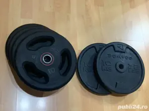 Discuri 10 kg din metal învelit în cauciuc - greutati sala 