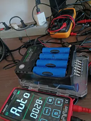 reconditionat reparat baterii laptop,acumulatori,reincarcat cartuse imprimanta