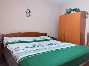 Vând casă în Techirghiol, zonă liniștită. - imagine 2