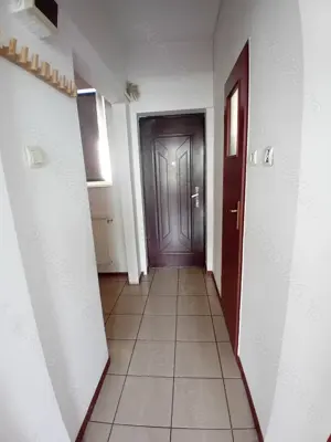 Garsoniera de inchiriat, zona centrala. - imagine 9