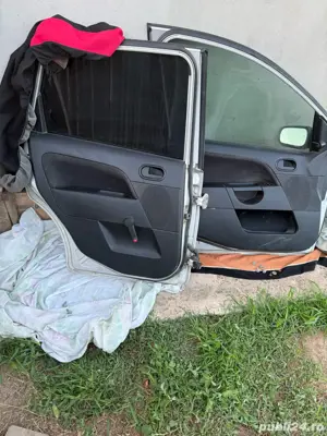 Dezmembrez ford fiesta 2005 - imagine 7