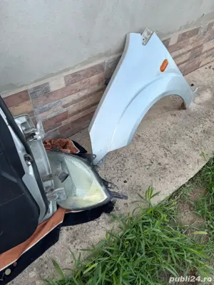 Dezmembrez ford fiesta 2005 - imagine 8