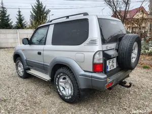 Toyota Land Cruiser 3.0 kz-te Autoutilitară - imagine 2