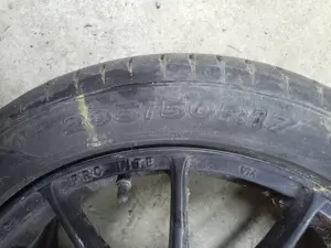 Jenți cu cauciucuri 205/50/R17,jeantă de magneziu  și cauciucuri Uniroyal, - imagine 5